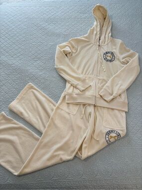 Tommy Girl velour track suit. Size small-medium.